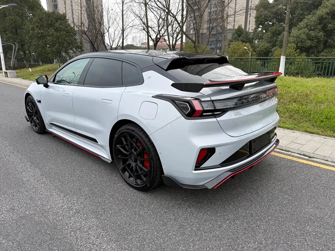 ZEEKR EXTREME KRYPTON 001 FR