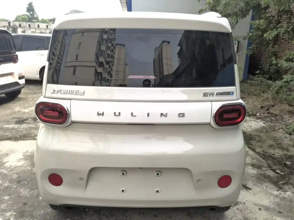 Фото 6 - Wuling Motors Hongguang MINIEV