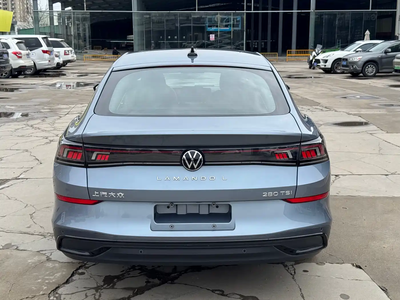 VOLKSWAGEN LINGDU
