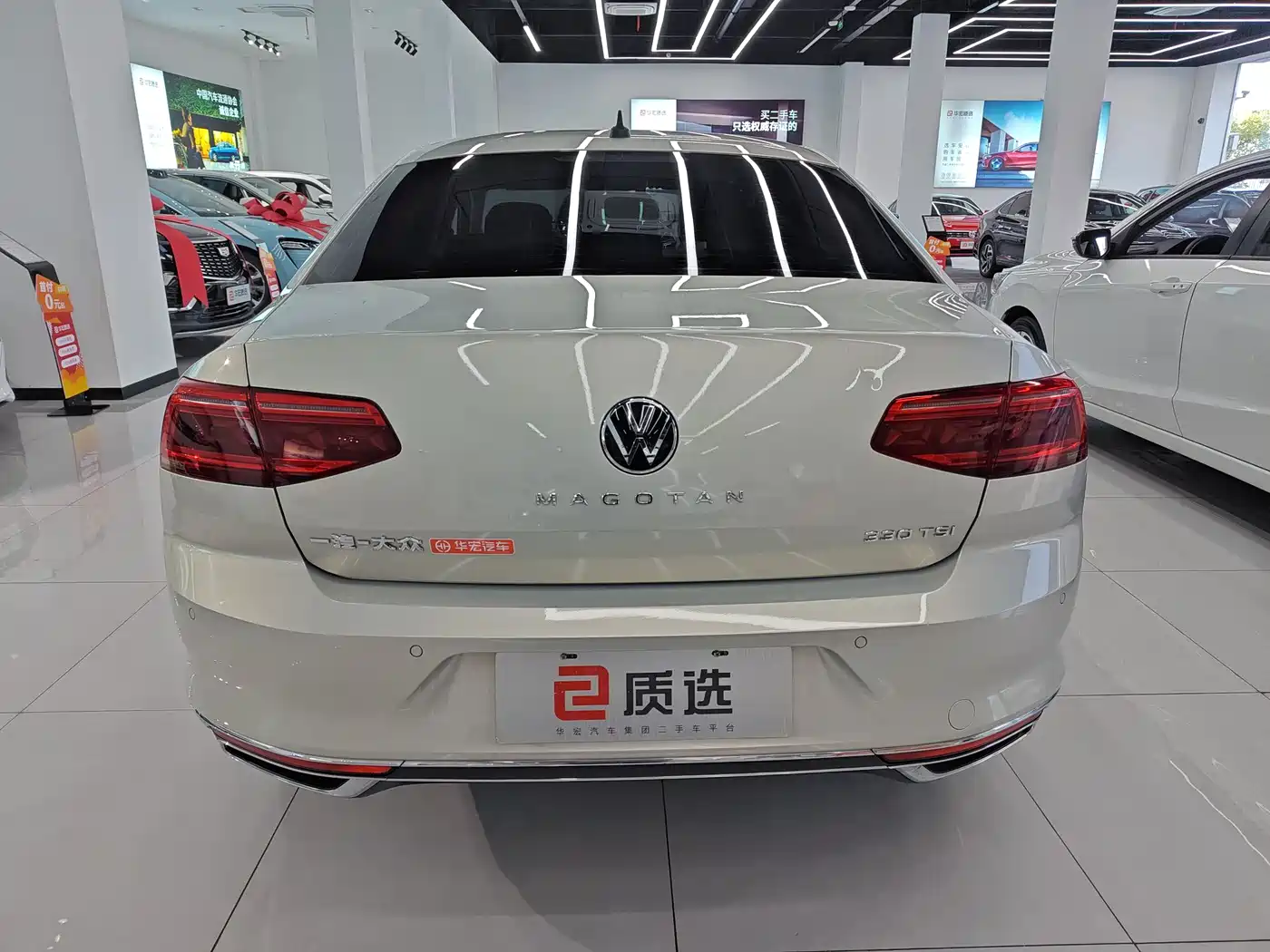 Volkswagen Magotan 2020 330TSI DSG Leading фото 4