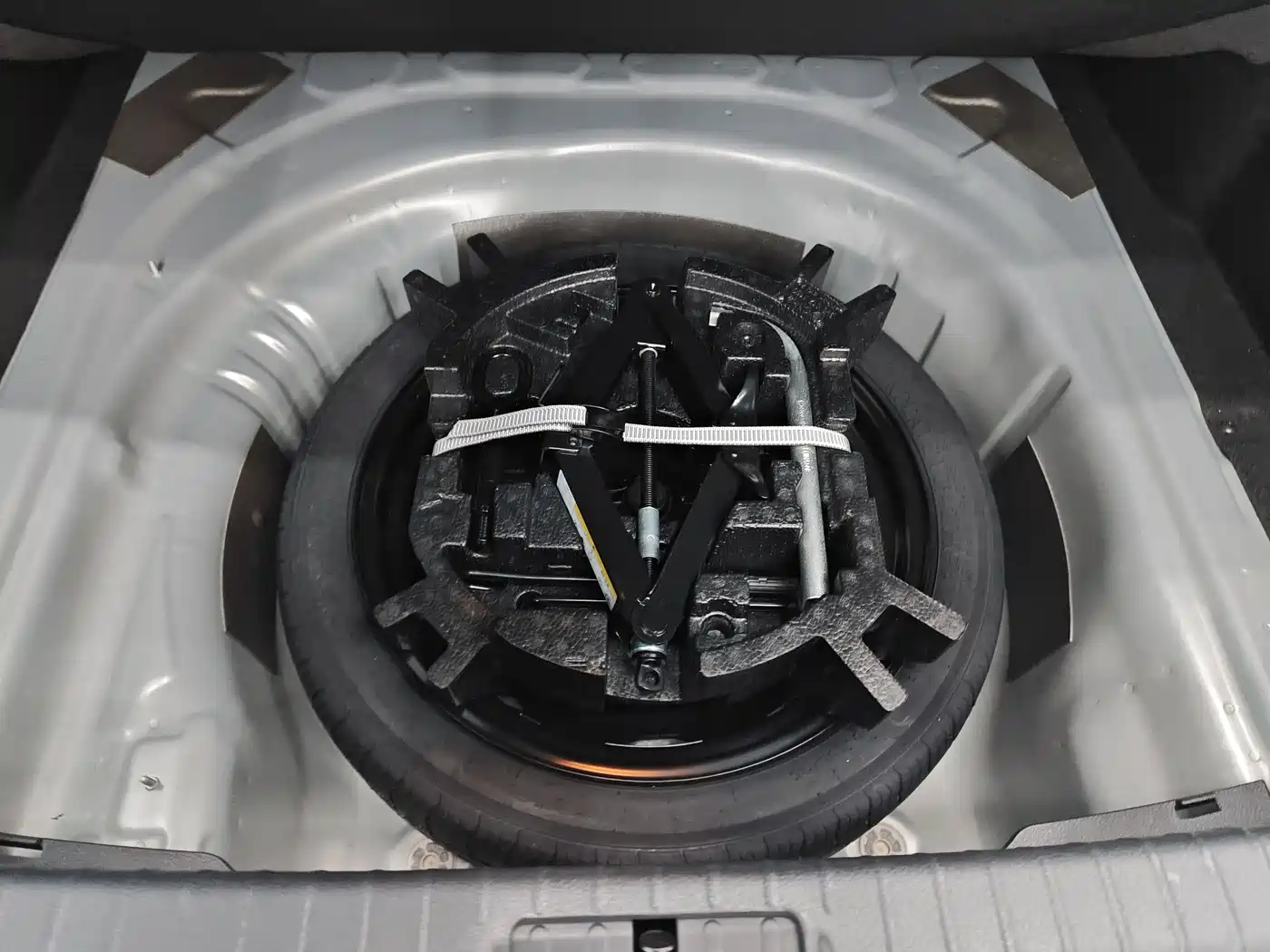 Volkswagen Magotan 2020 330TSI DSG Leading фото 25