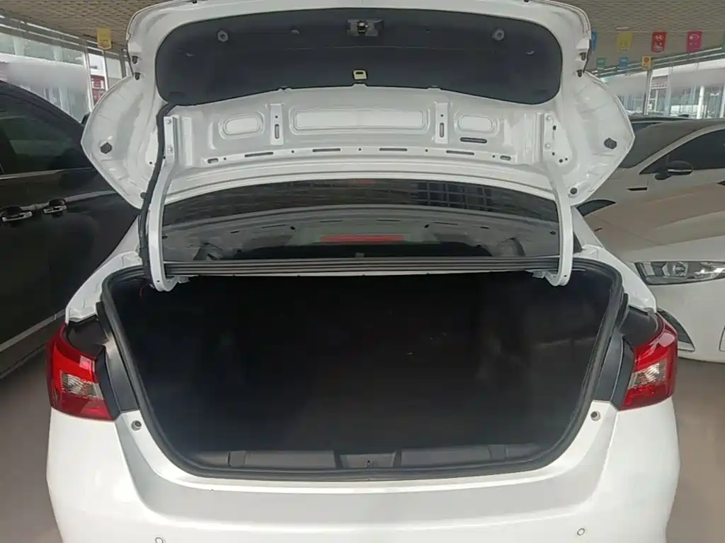 Chery Arrizo 5 2023 2021 PRO 1.5L CVT Youth Edition