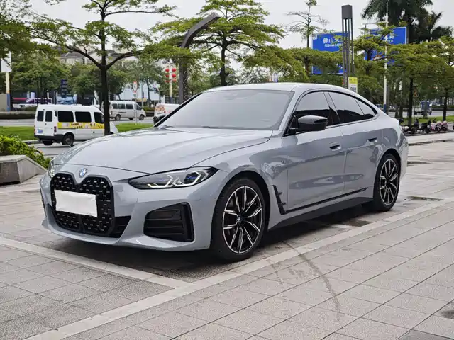 BMW 4 425i Gran Coupe, M Чёрный спорт-пакет