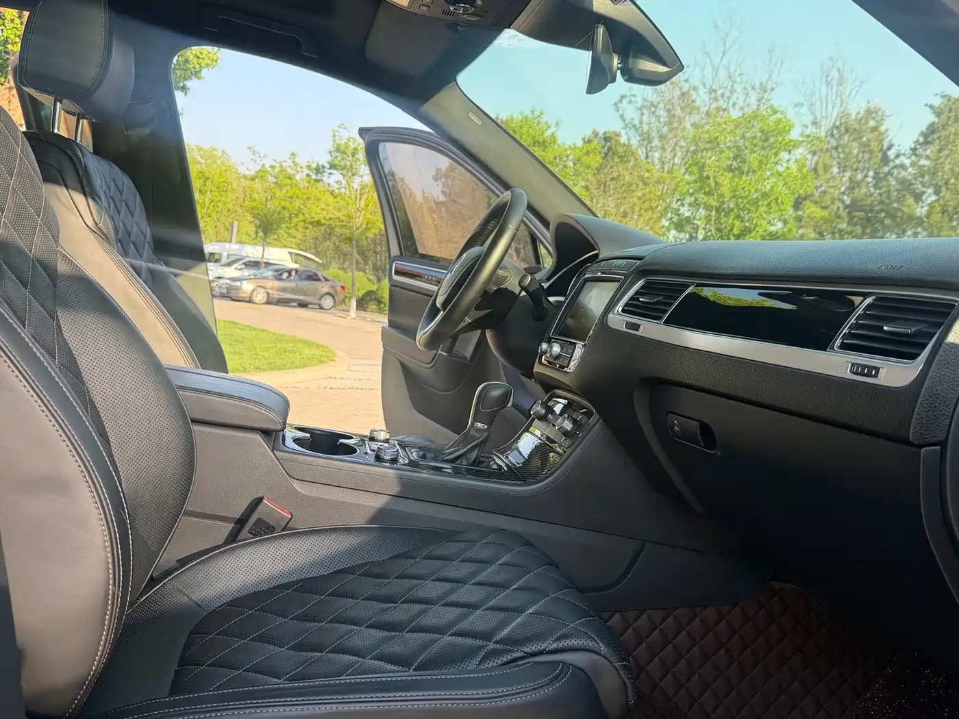 Volkswagen Touareg 2017 3.0TSI Expedition Edition фото 7