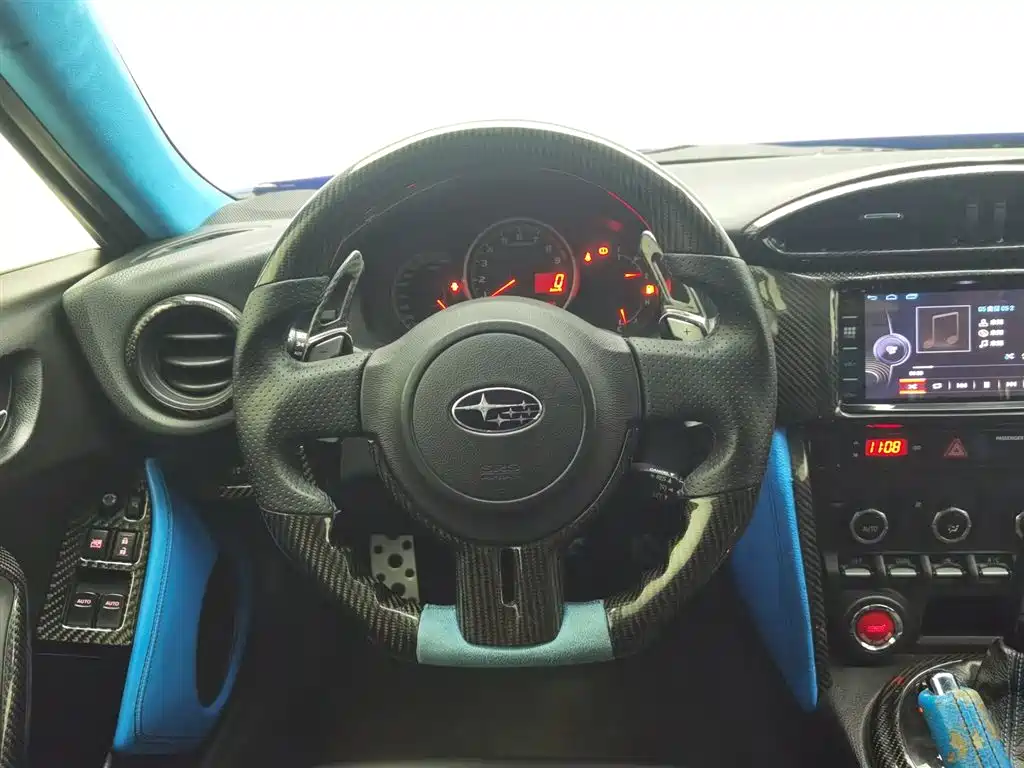 Subaru BRZ 2013 2.0i Automatic Luxury фото 11