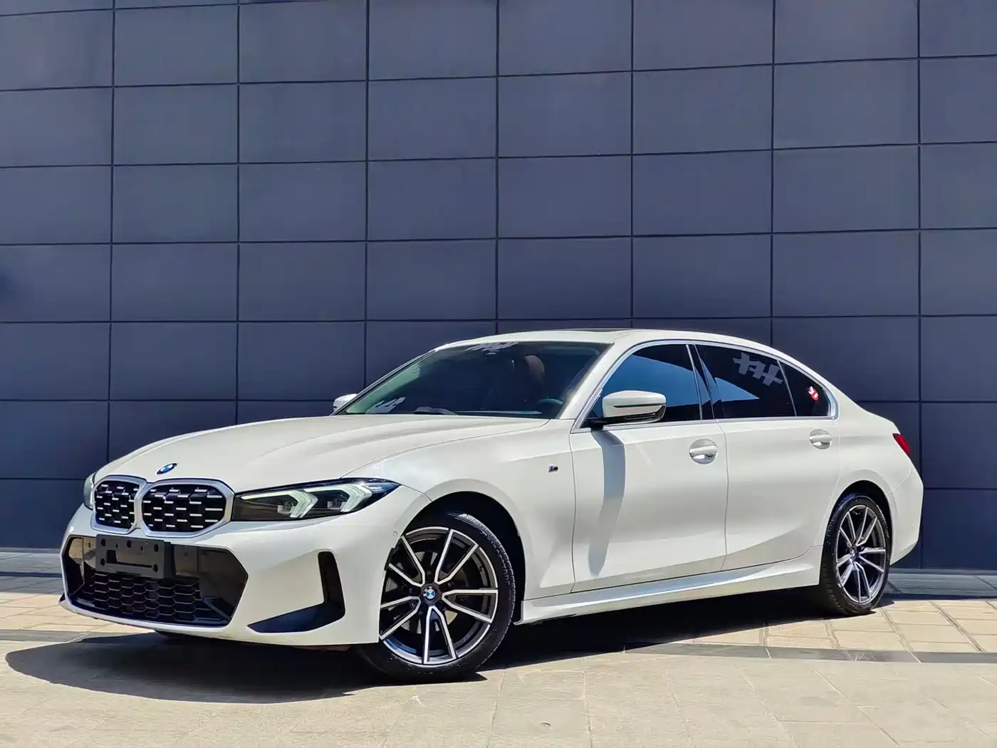 BMW 3 Series 2023 325Li M Sport Package