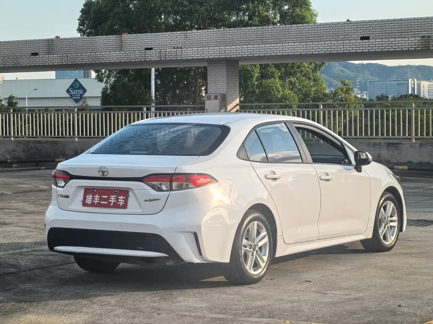 Toyota Levin 2022 TNGA 1.5L CVT Progressive Edition фото 12