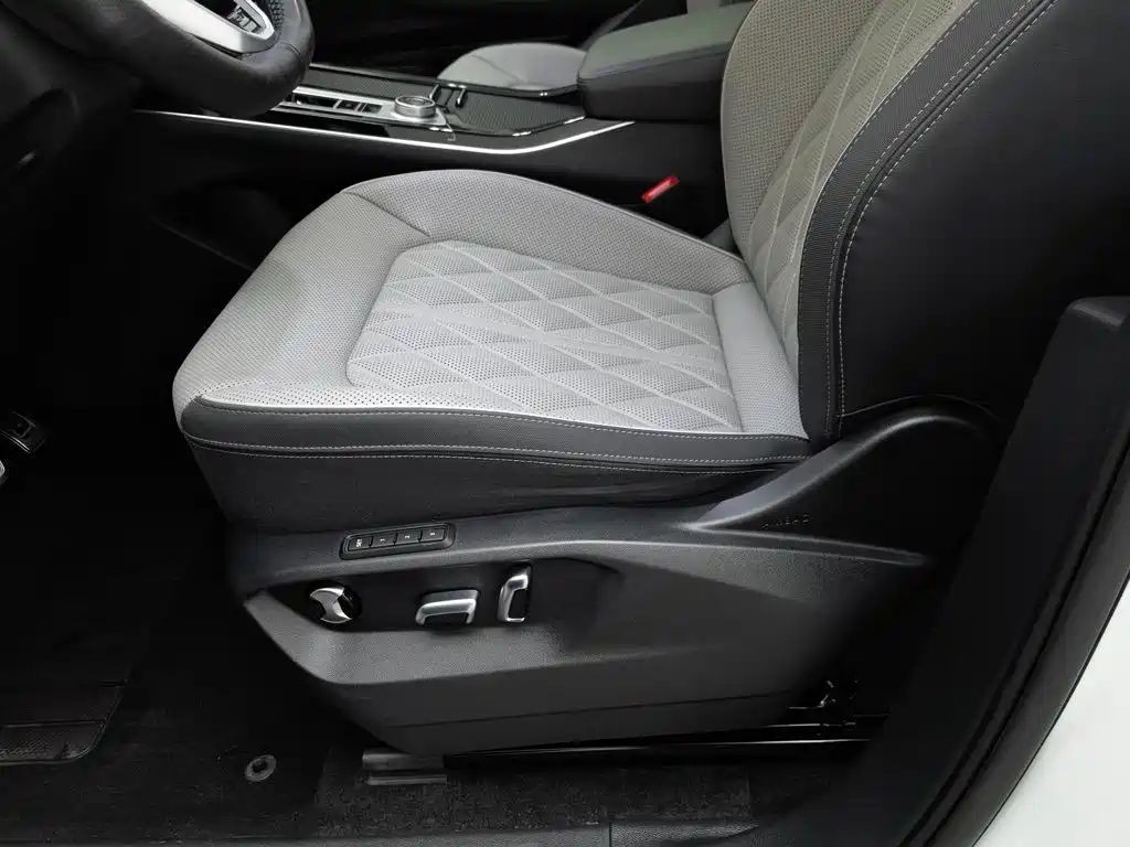 Photo 20 - Volkswagen Talagon