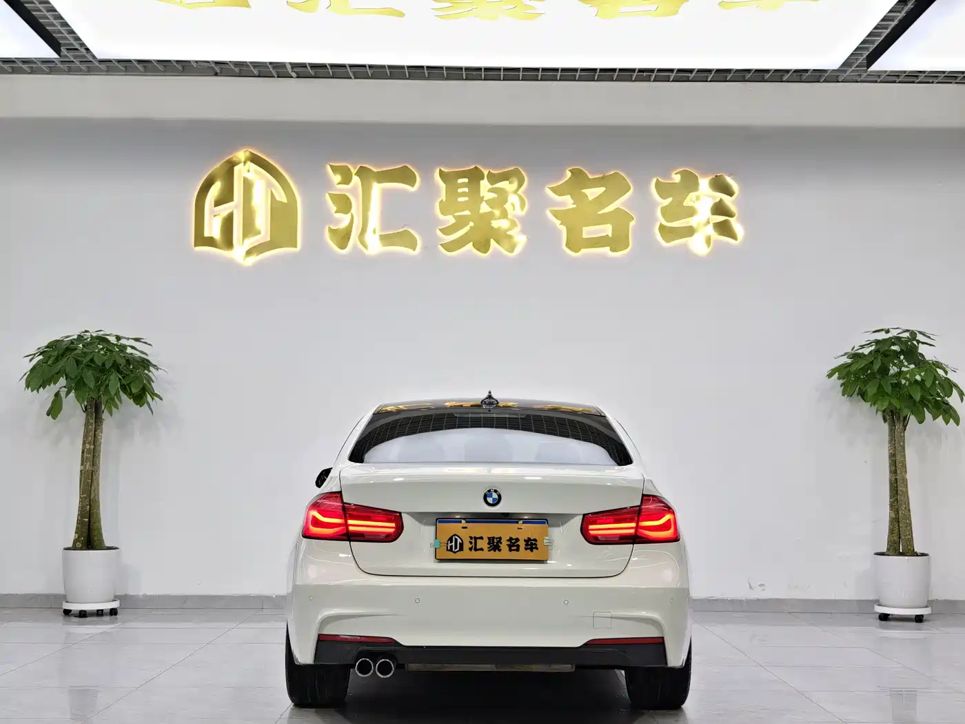 BMW 3 Series 2018 320i M Sport Package фото 10
