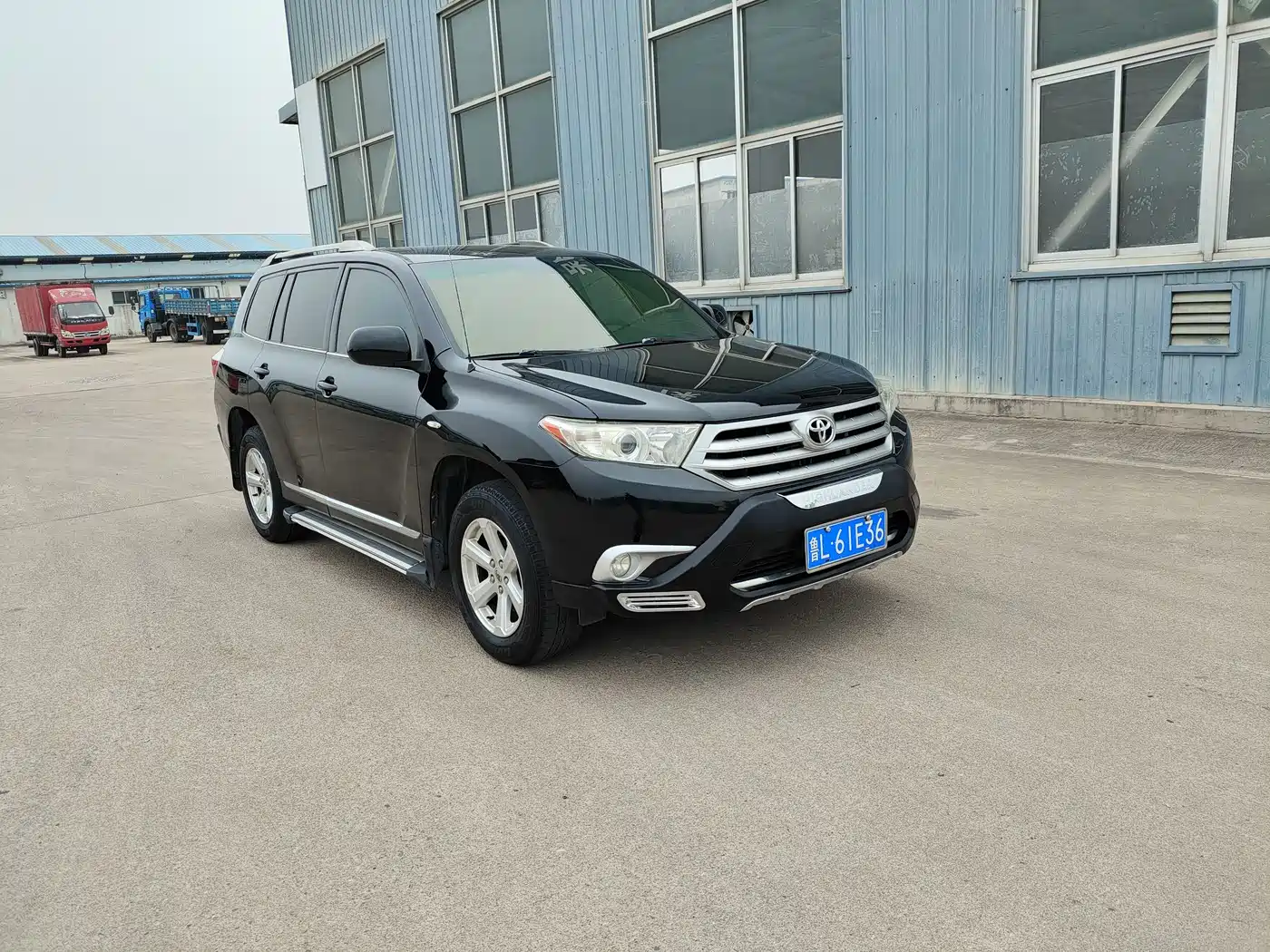 Toyota Highlander 2013 2.7L 2WD 5-seater Purple Gold Edition фото 3