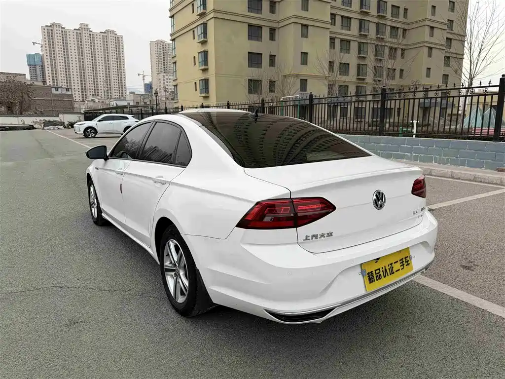Volkswagen Lamando 2021 230TSI DSG Fashion Edition фото 17