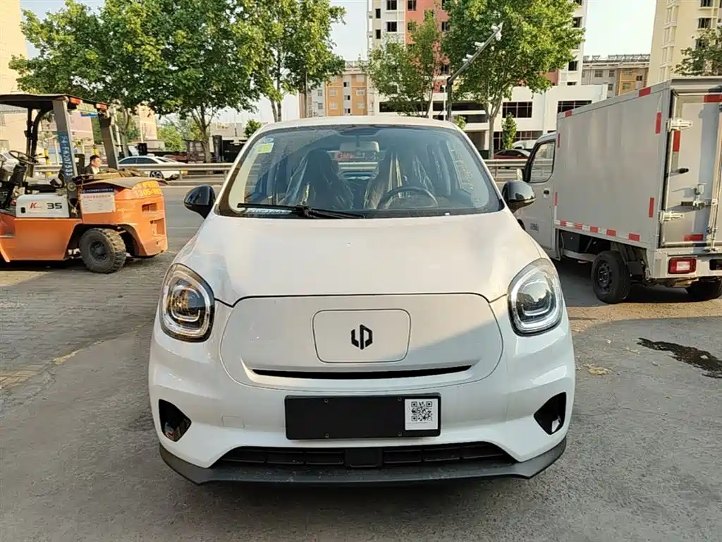 ZERO-RUNNING CAR ZERO RUN T03