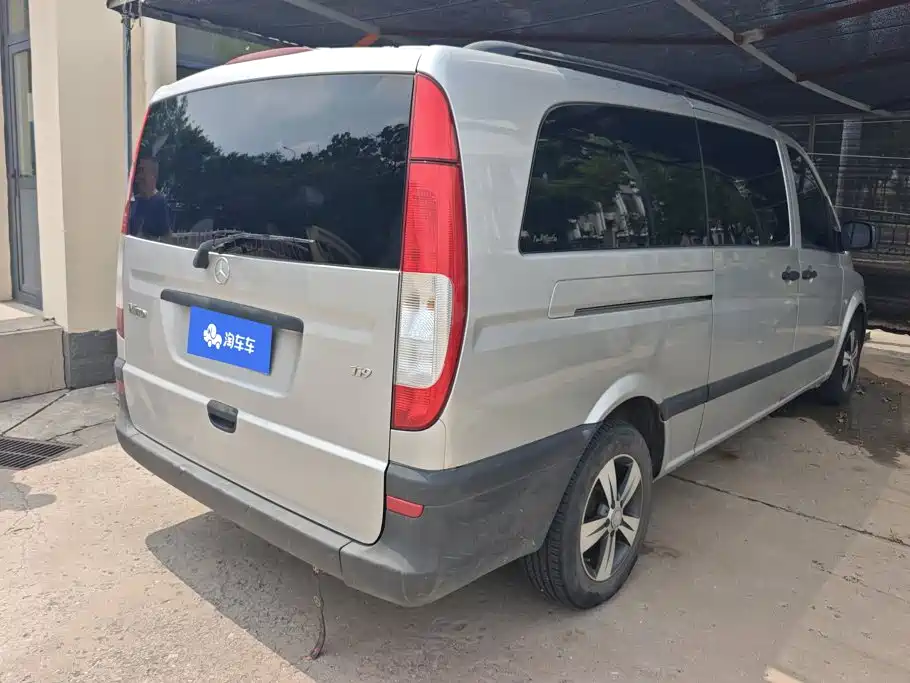 Photo 3 - Mercedes-Benz Vito