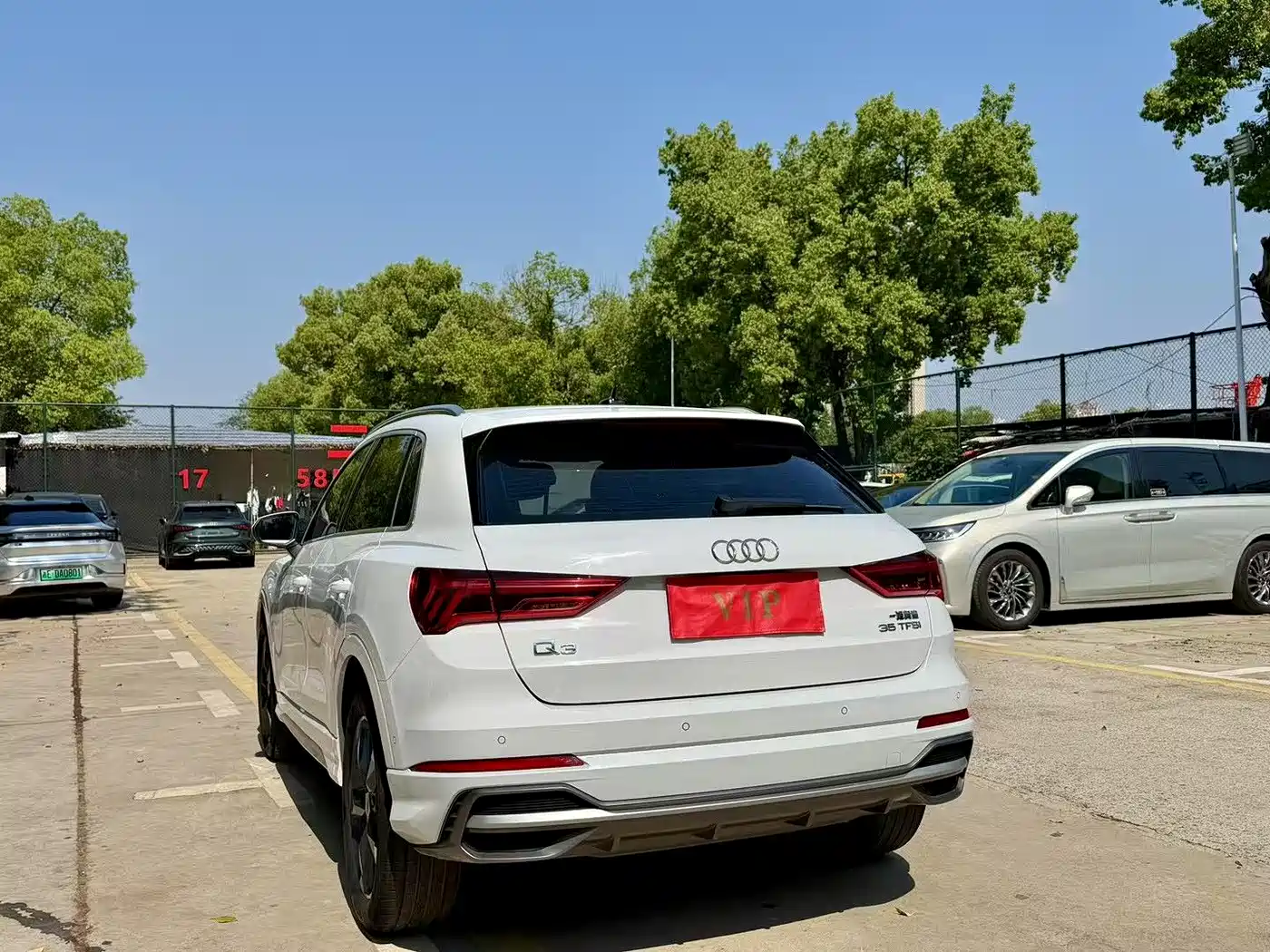 Audi Q3 2022 35 TFSI Fashion Elegance фото 8