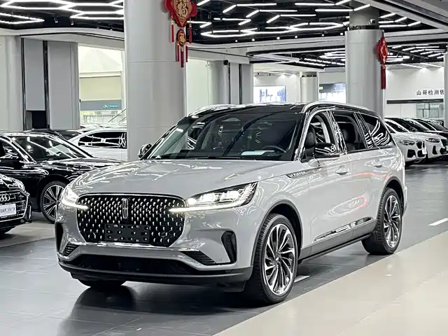  Lincoln Aviator 2024 3.0T V6 AWD Luxury Edition 6-Seater
