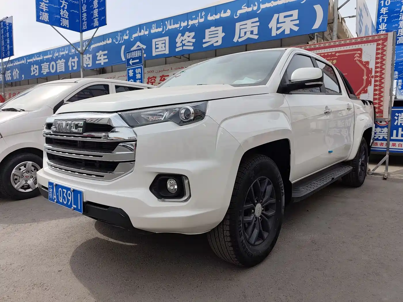 Jiangling Yuhu 7 2023 2022 2.0T Automatic Diesel 4WD Comfort Standard Wheelbase
