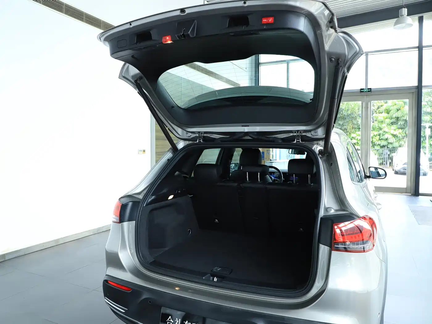 Mercedes-Benz EQA 2023 2023 EQA 260