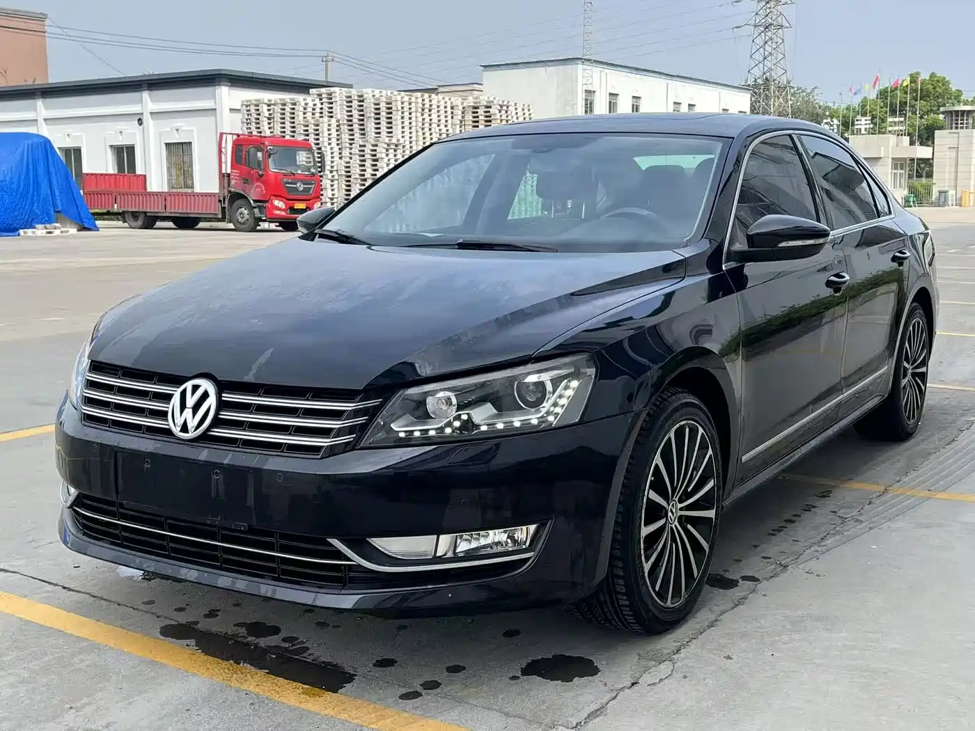صورة 5 - Volkswagen Passat
