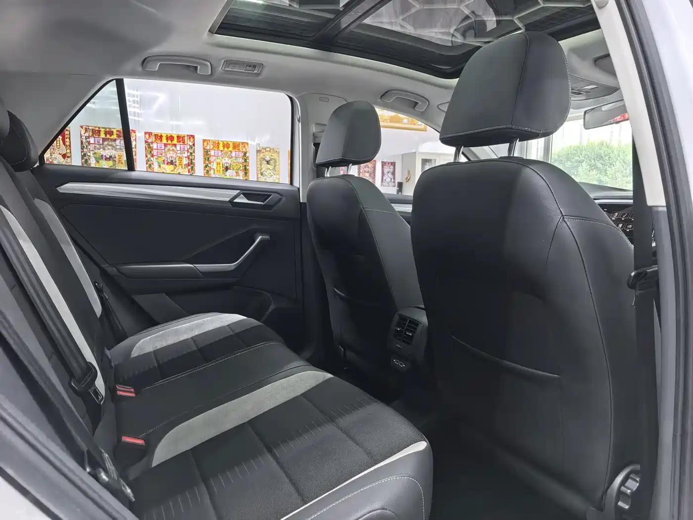 Volkswagen T-ROC 2022 2021 Facelift 280TSI DSG 2WD Elite Smart Connect Edition