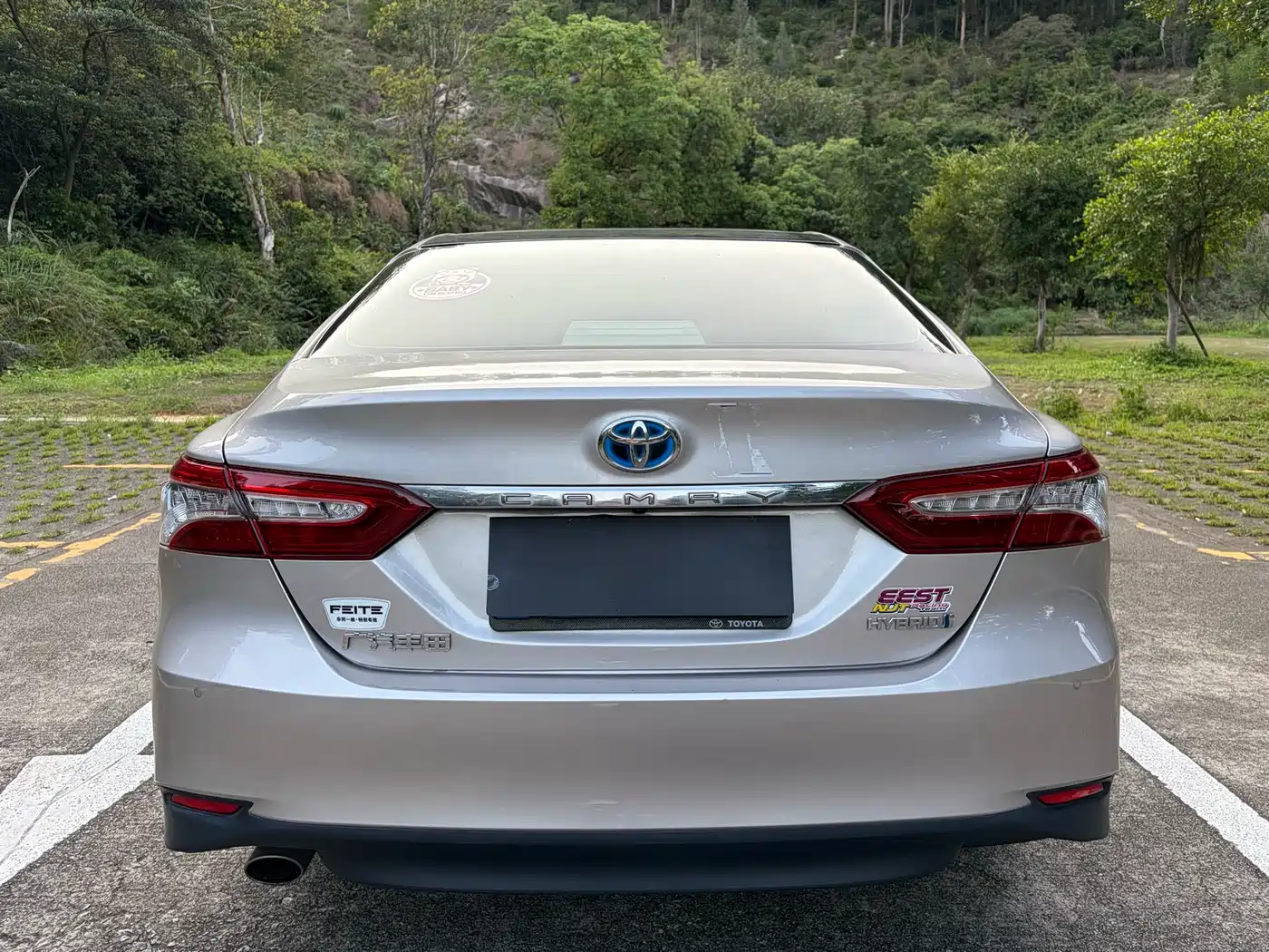 Toyota Camry 2021 Hybrid 2.5HG Luxury Edition фото 8