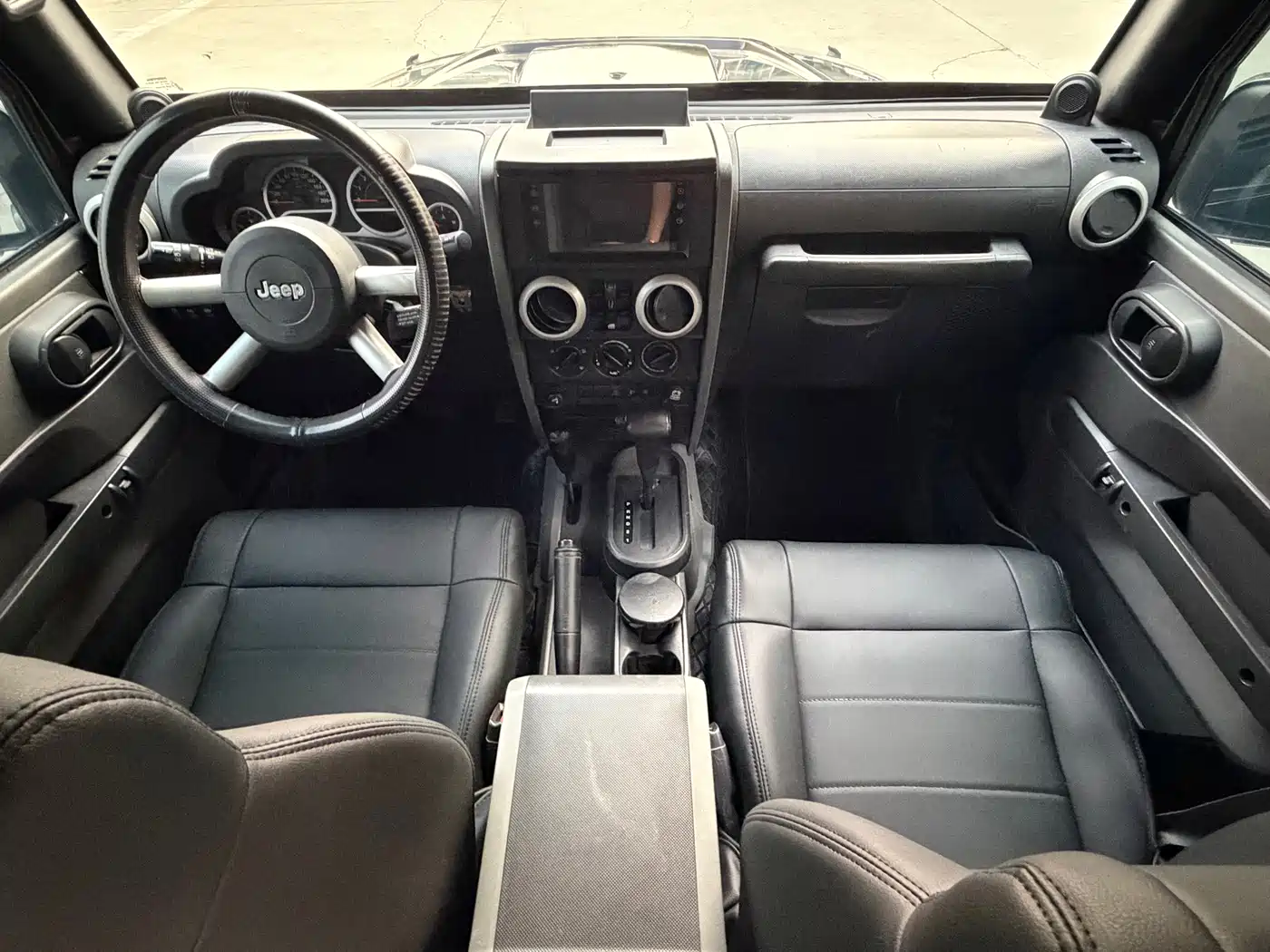 Jeep Wrangler 2010 2010 3.8L Sahara 4-Door