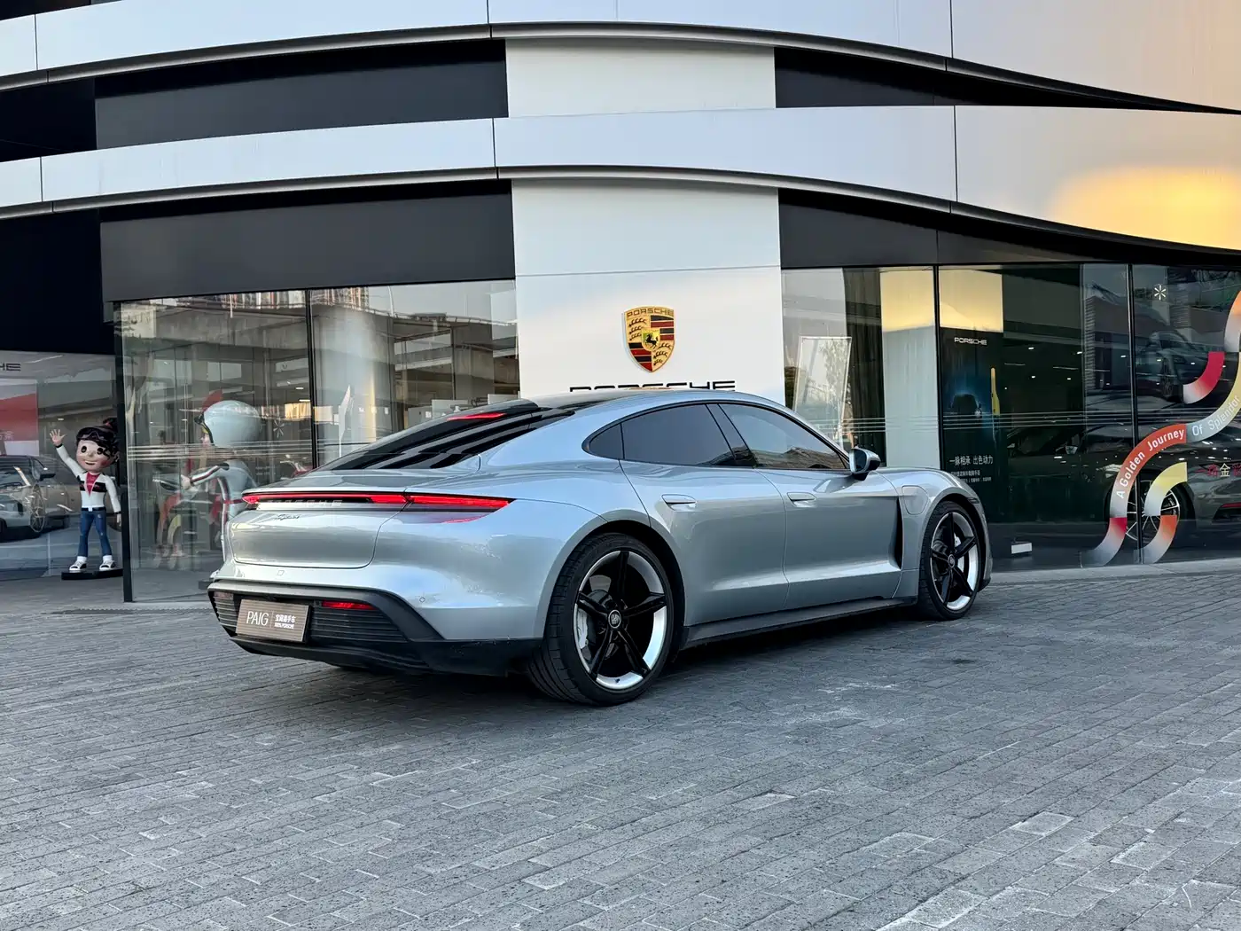 Porsche Taycan 2022 Taycan фото 6