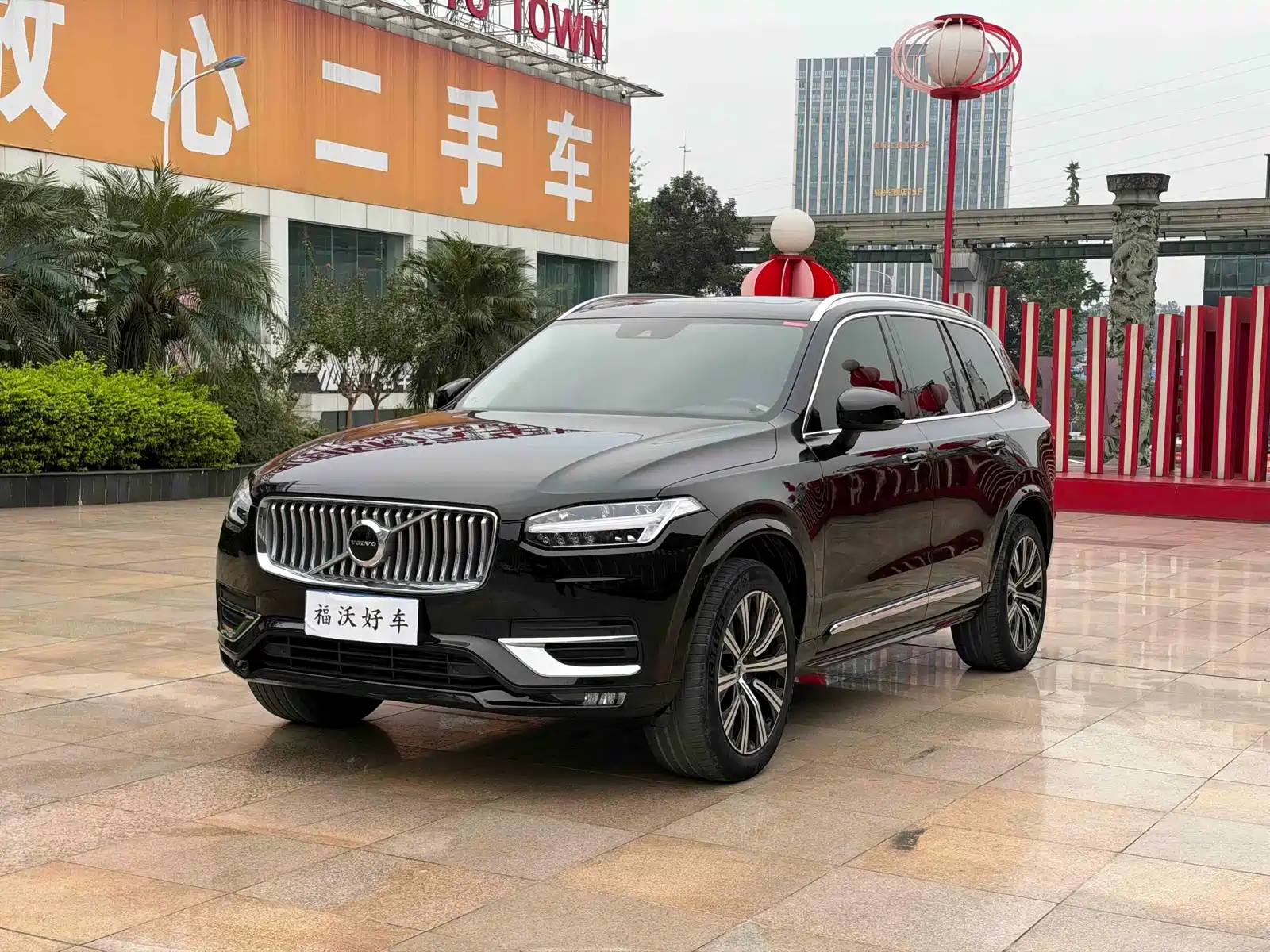 Фото 1 - Volvo XC90