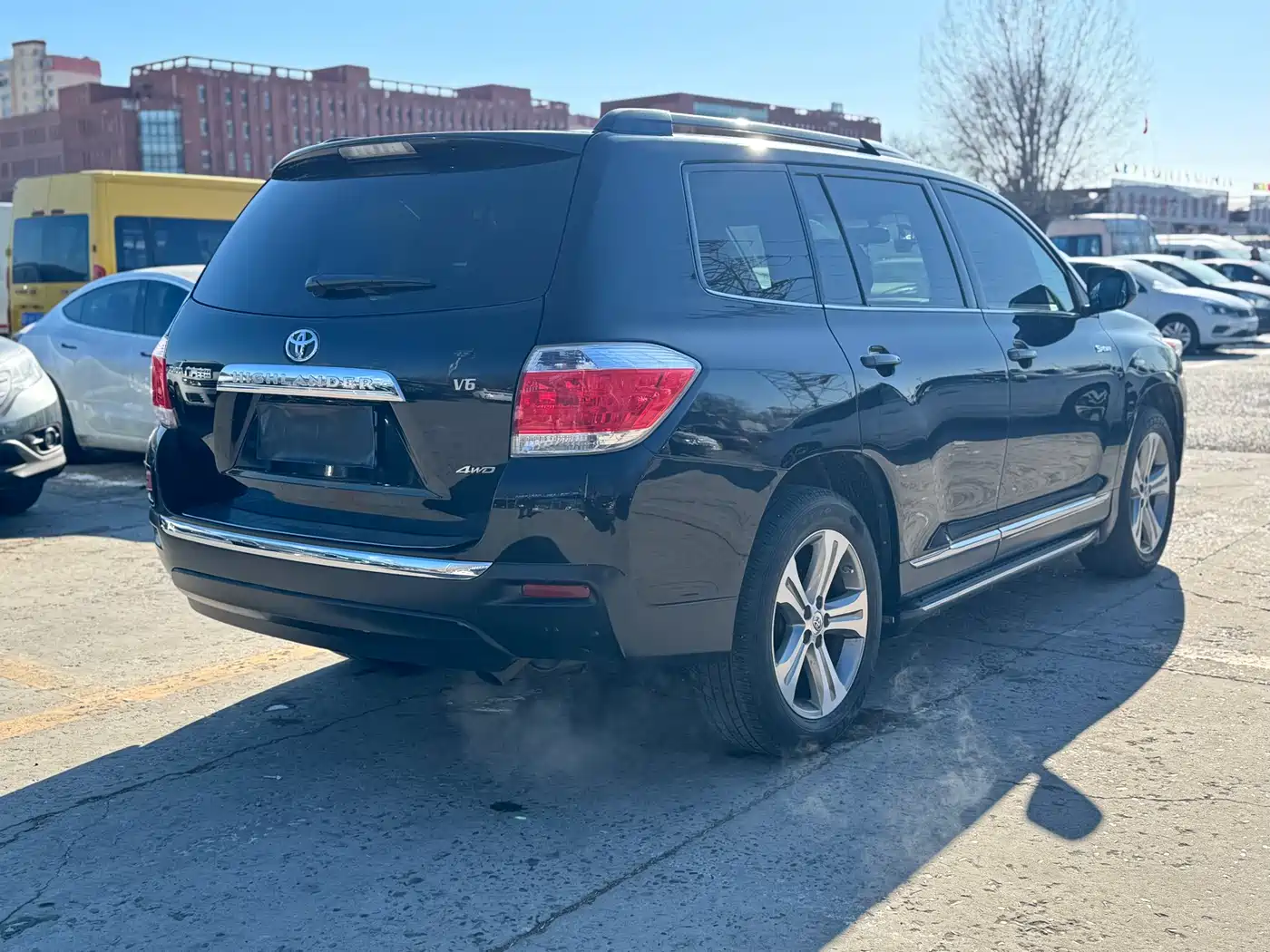Toyota Highlander 2012 2.7L 2WD 7-Seater Luxury Edition фото 16