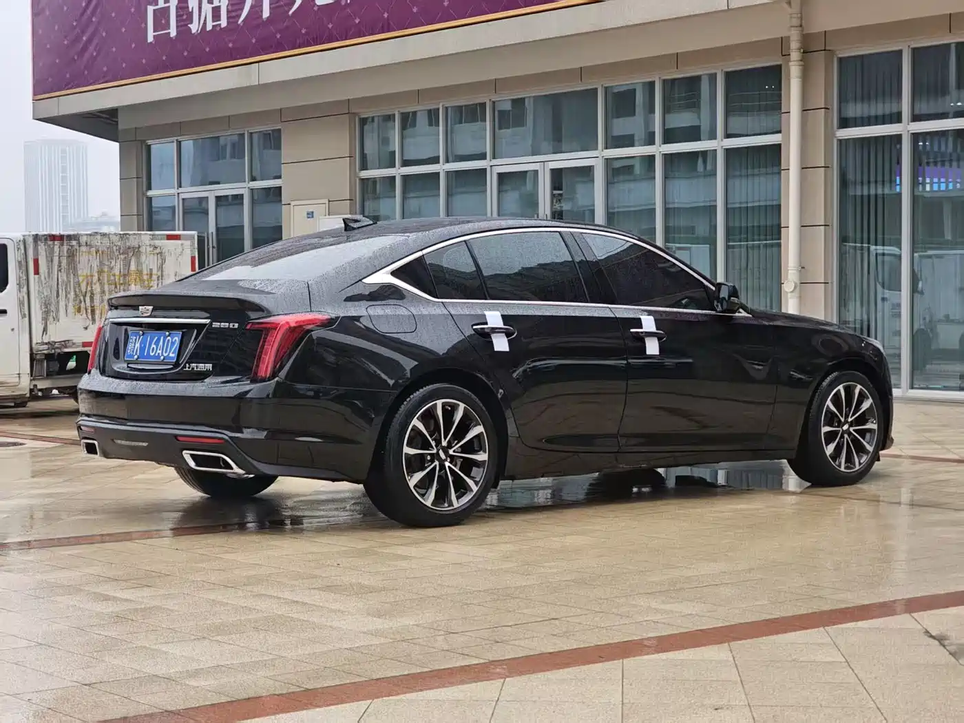 CADILLAC CT5