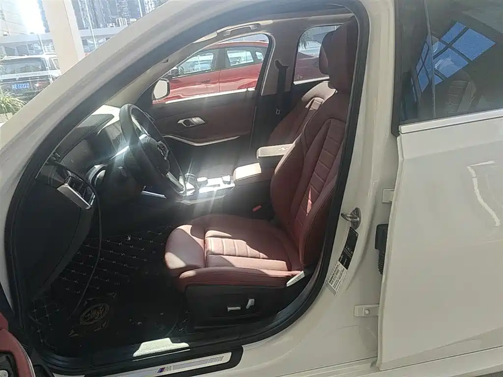 BMW 3-SERIES