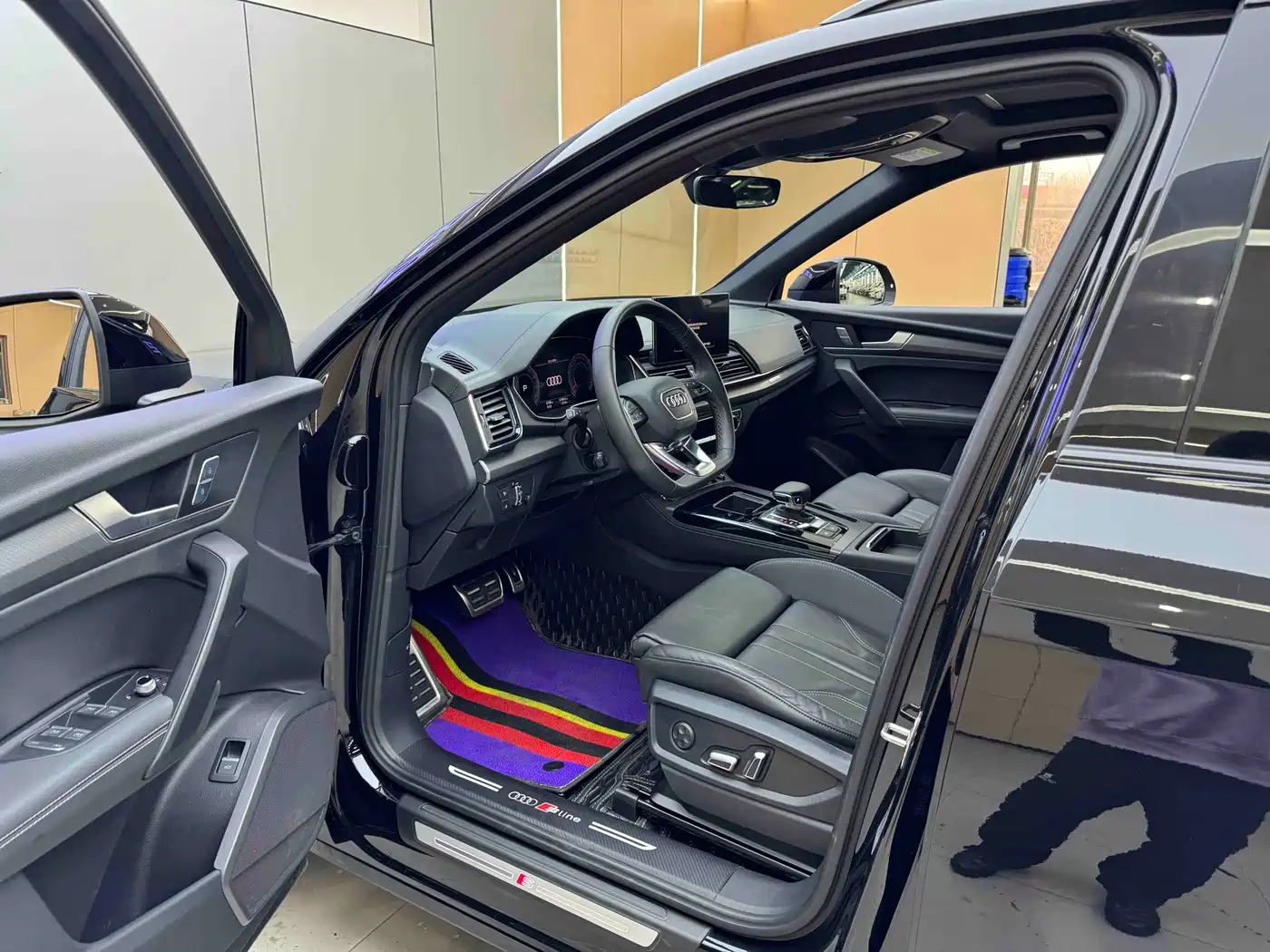 Audi Q5L 2023 40T Luxury Dynamic фото 7