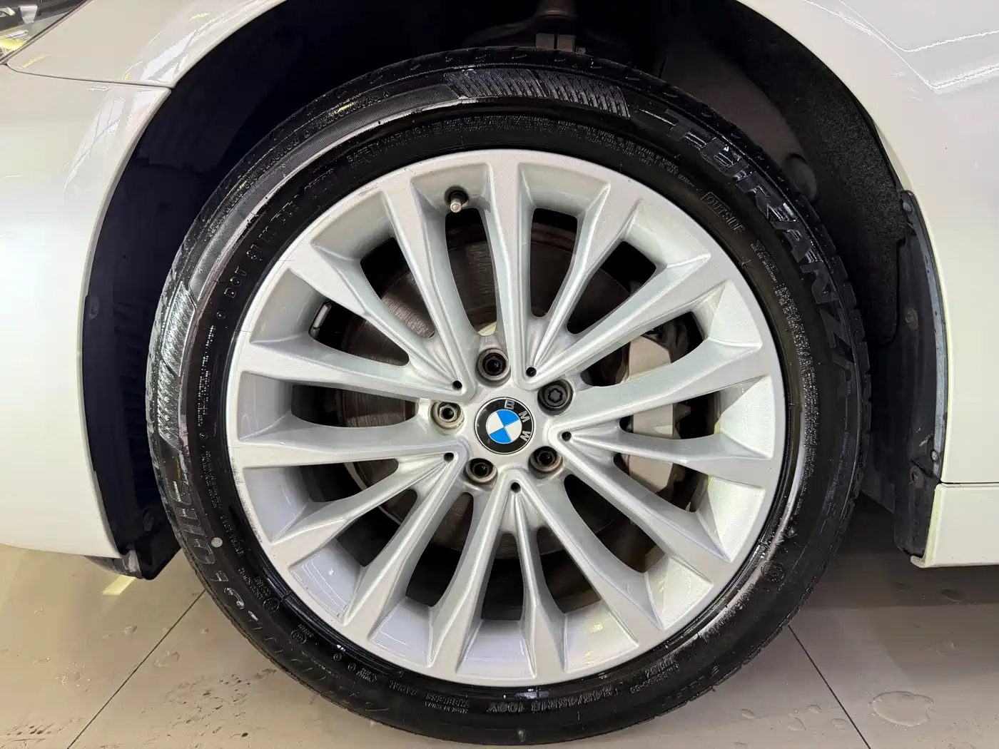 BMW 5 Series 2018 530Li Leading Luxury Package фото 16