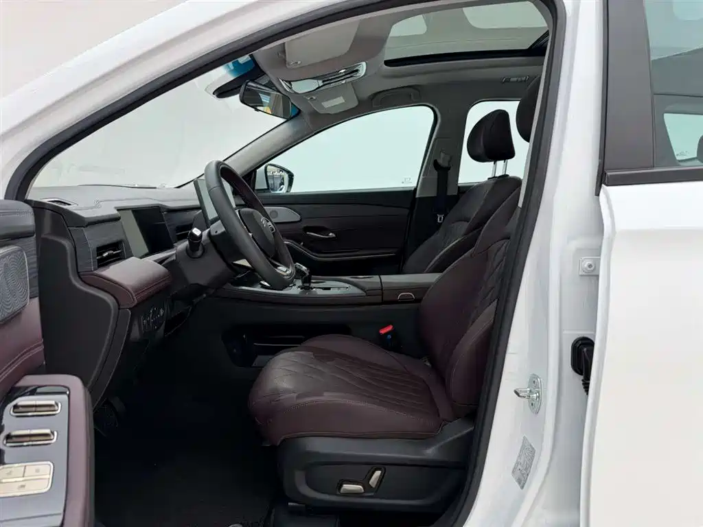 Jetour X90 PRO 2025 2024 1.6T DCT Luxury 5-Seater
