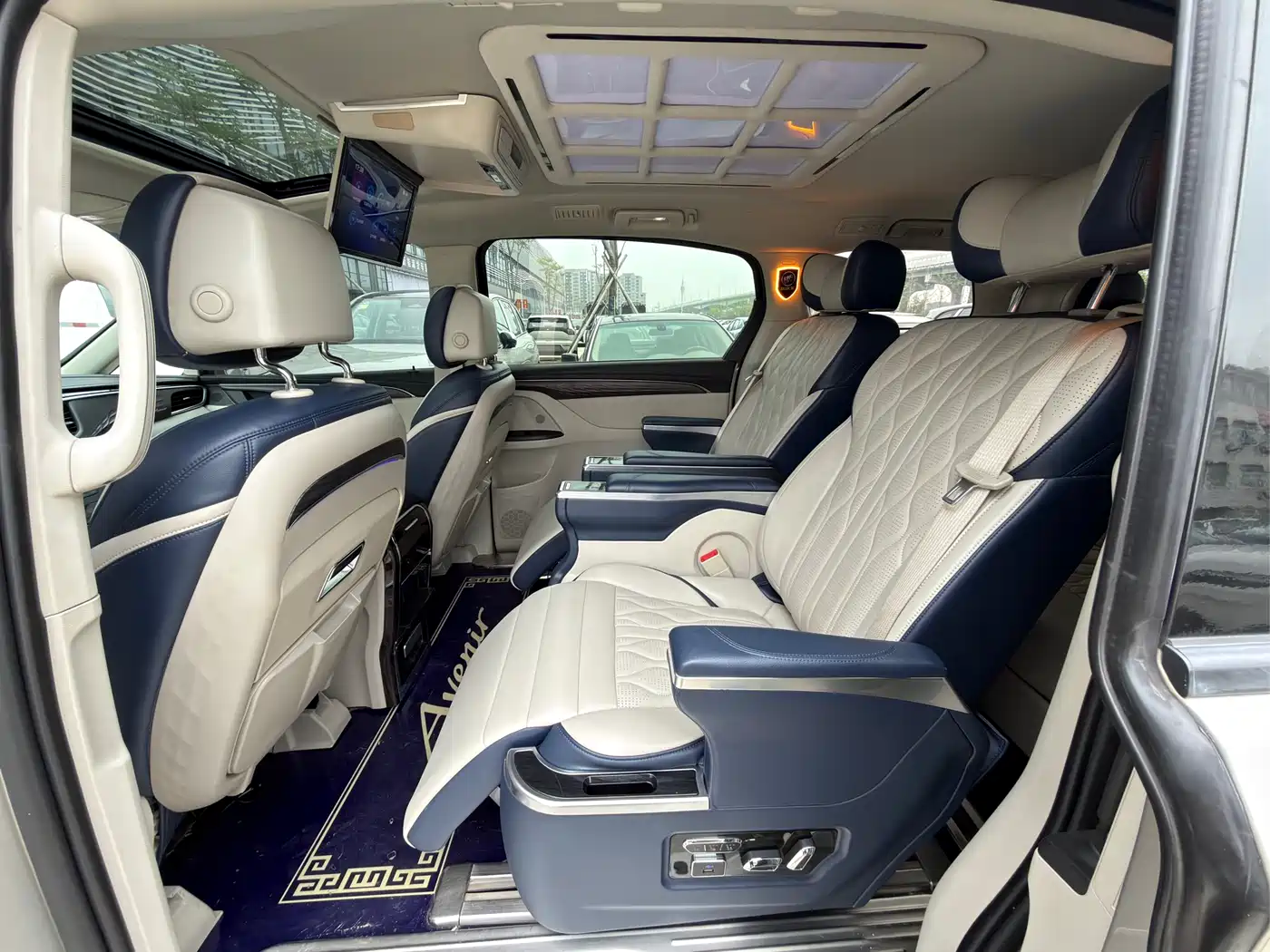 Buick GL8 2018 ES 28T Comfort Type China VI фото 7