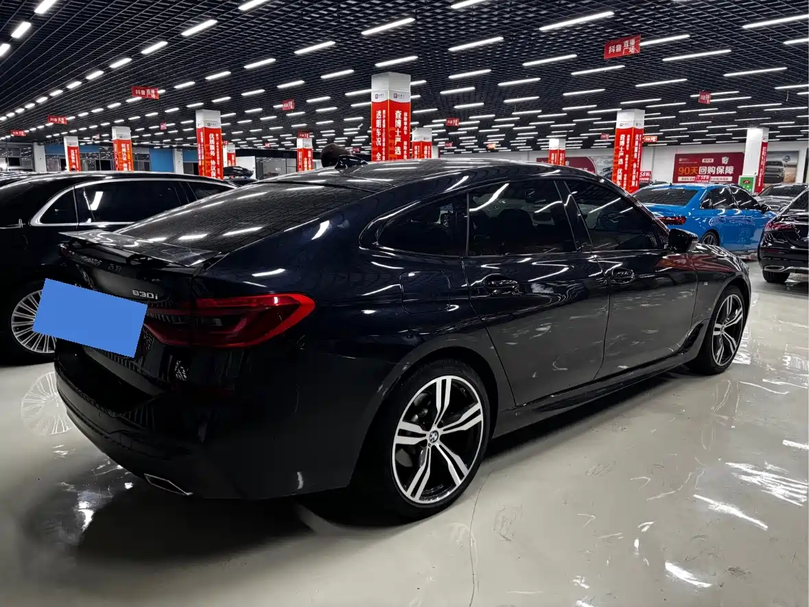 Photo 6 - BMW 6 Series GT