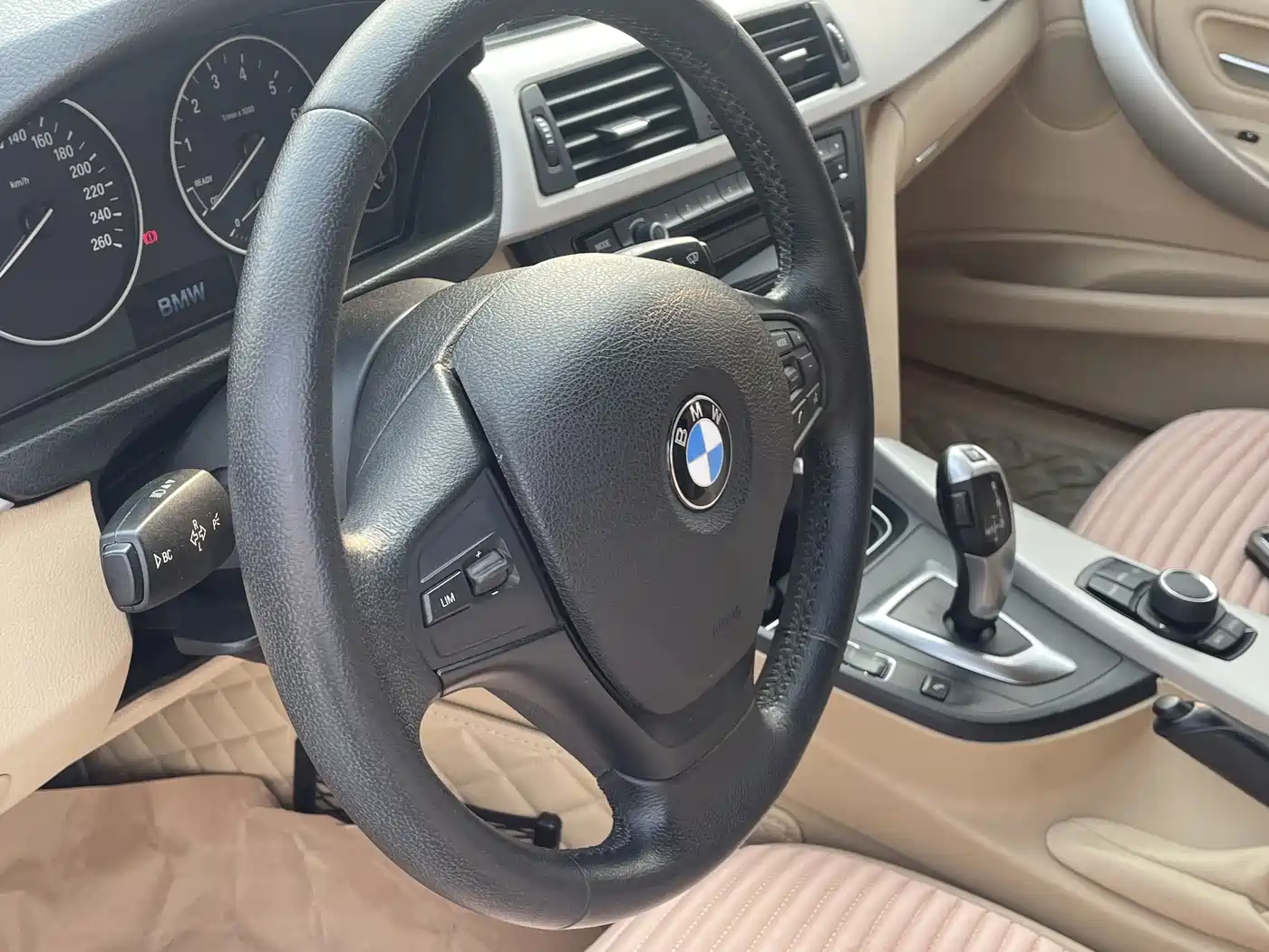 BMW 3 Series 2015 320i Fashion фото 7