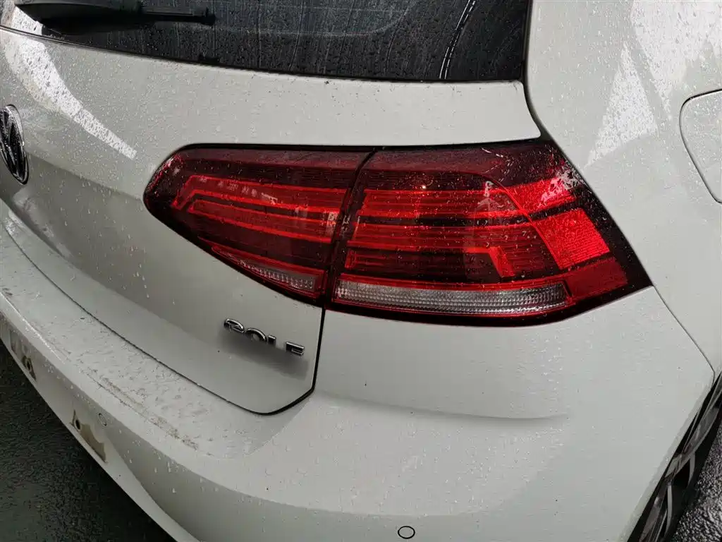 Volkswagen Golf 2020 280TSI DSG Comfort фото 8