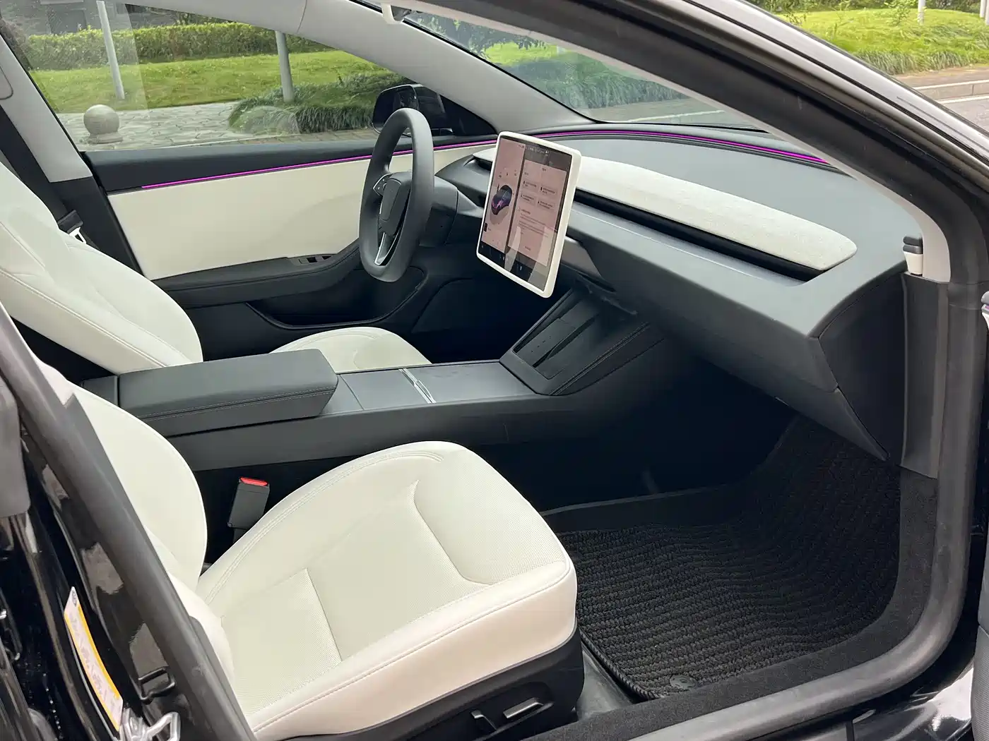 Tesla Model 3 2026 2025 Model Year Facelift Long Range Rear-Wheel Drive