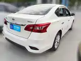 Photo 2 - Nissan Sylphy