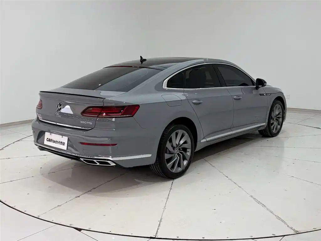 Volkswagen FAW-Volkswagen CC 2024 380TSI Eye-catching Public Sharing Edition фото 8