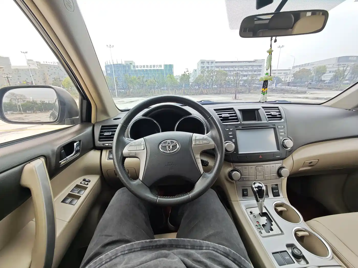 Toyota Highlander 2009 2.7L 2WD 7-seater Luxury Edition фото 10