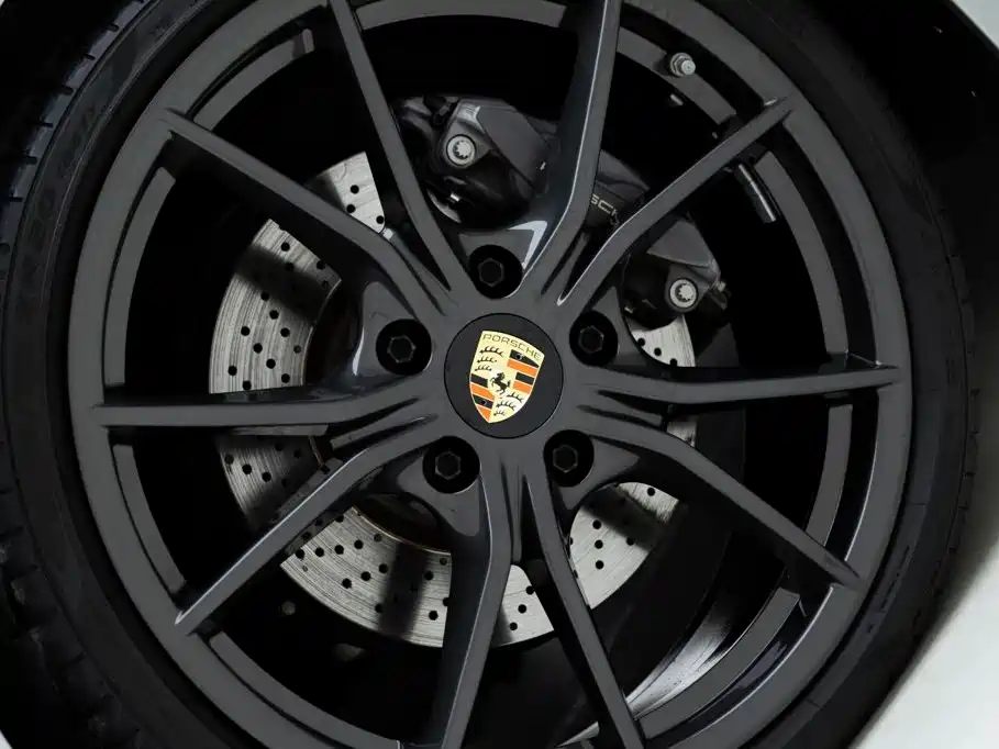 Photo 6 - Porsche 718