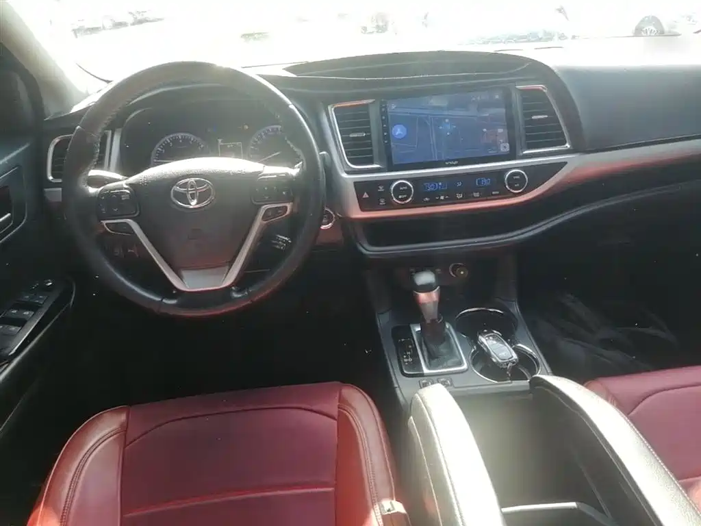 Toyota Highlander 2018 2.0T 4WD Luxury 7-seater (China V) фото 10