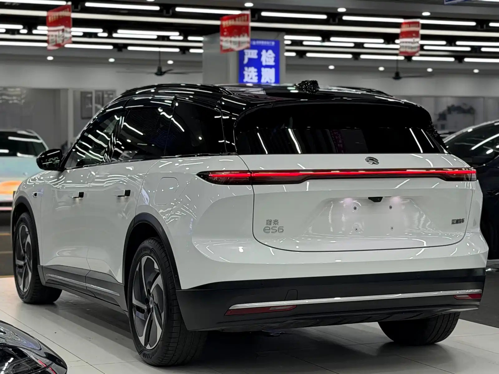 Фото 4 - NIO ES6