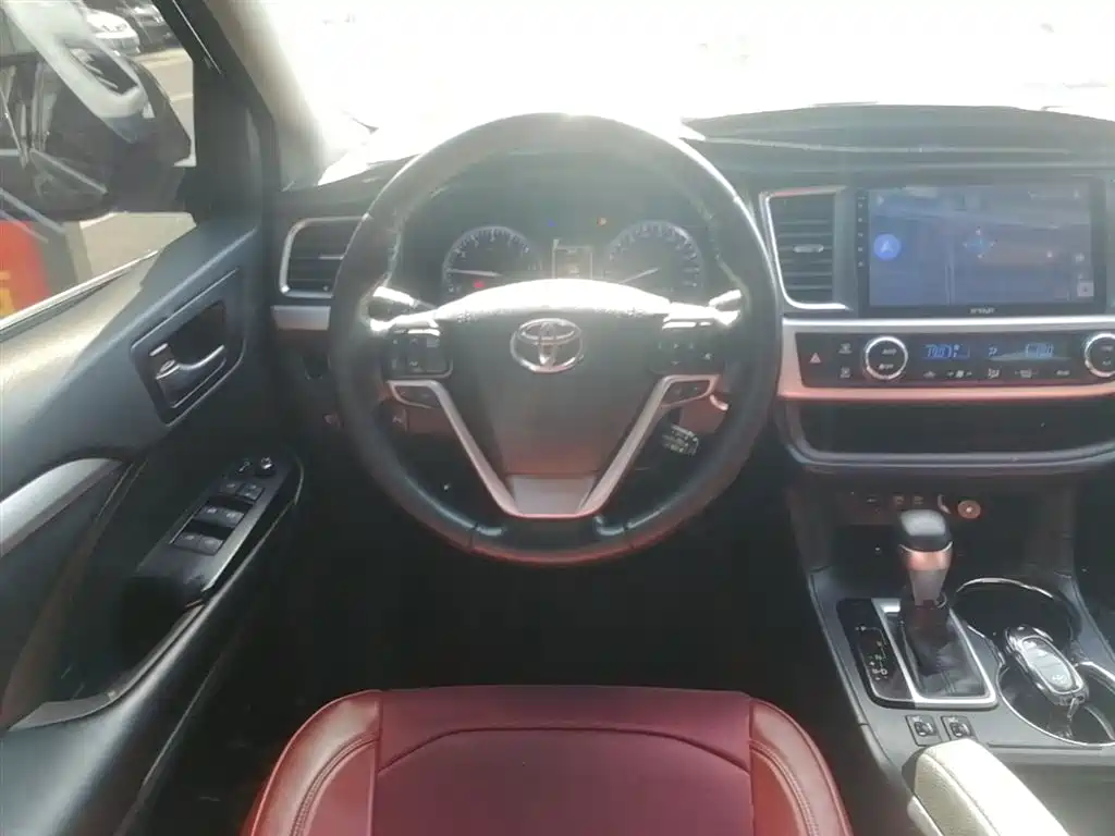 Toyota Highlander 2018 2.0T 4WD Luxury 7-seater (China V) фото 11