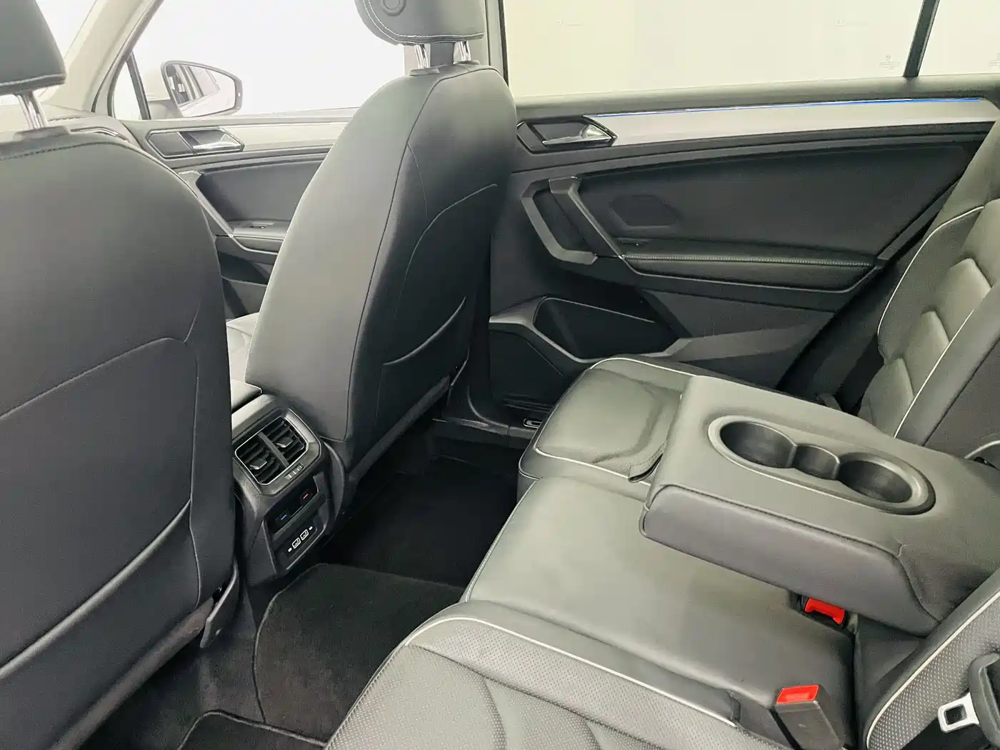 VOLKSWAGEN TIGUAN L NEW ENERGY