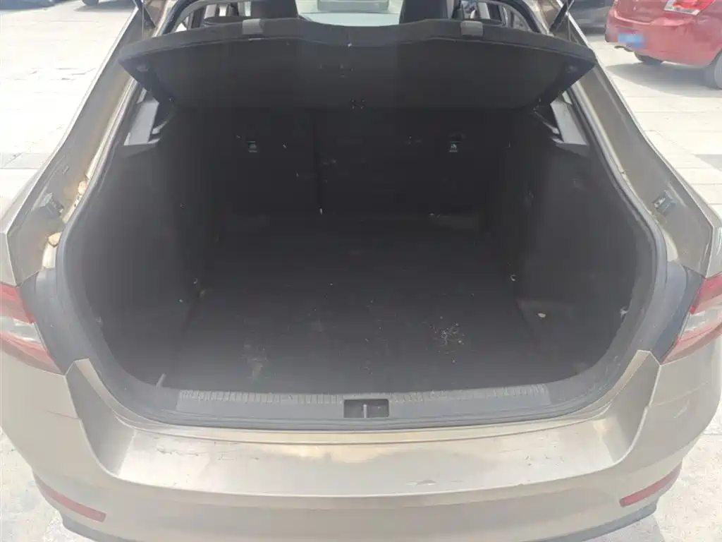 Škoda Octavia 2020 1.5L Automatic Smart Comfort Edition фото 10