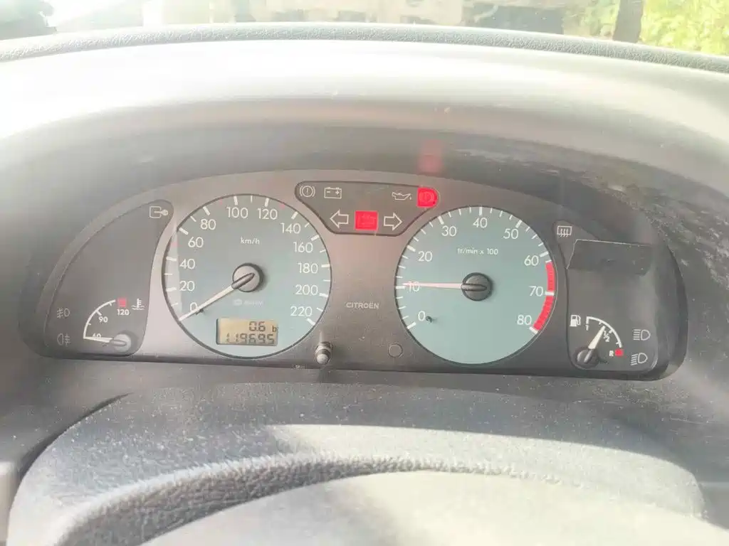 Citroën Elysee 2004 2004 1.6L X