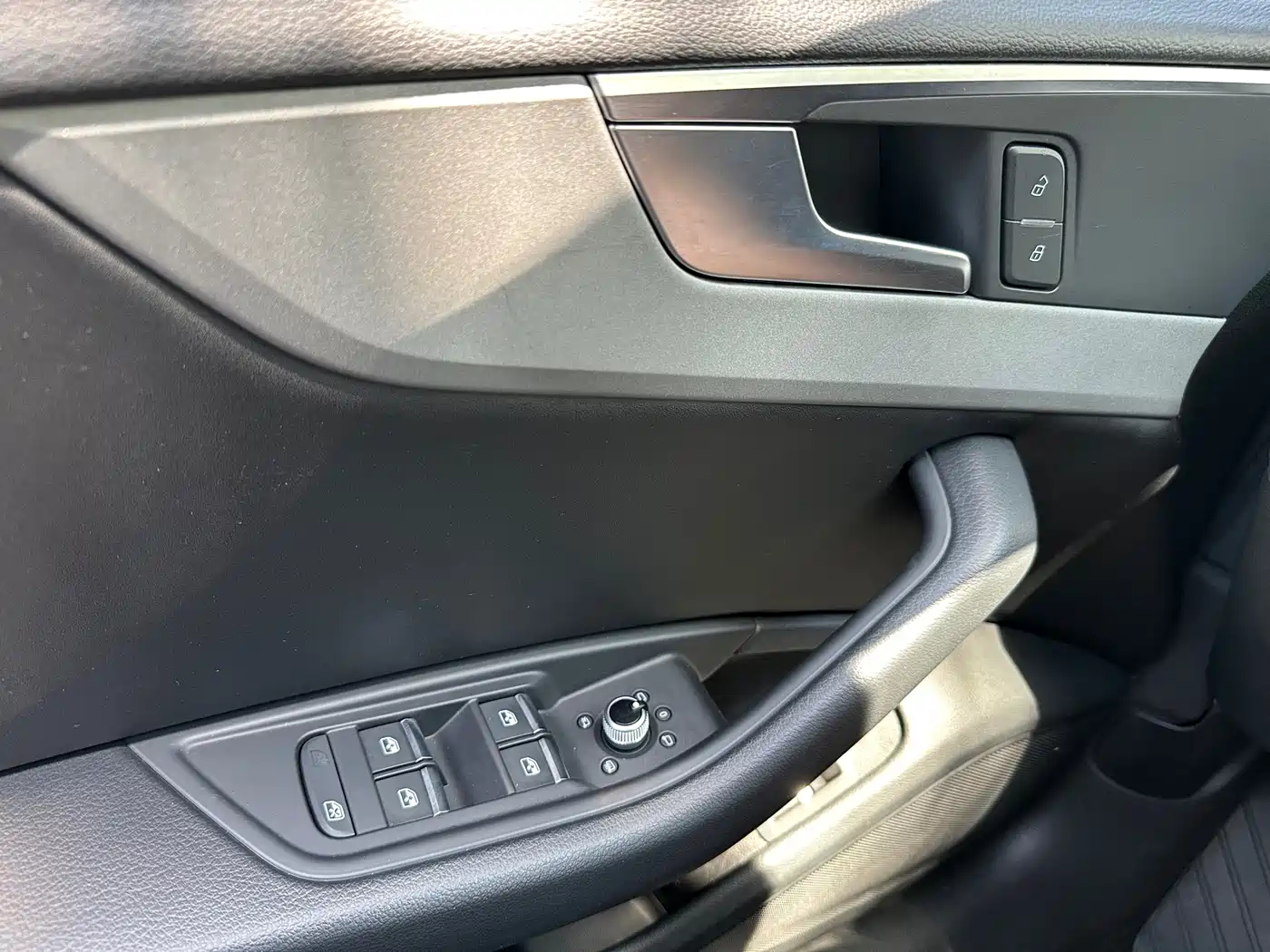 Audi A4L 2019 40 TFSI Progressive (China V) фото 14