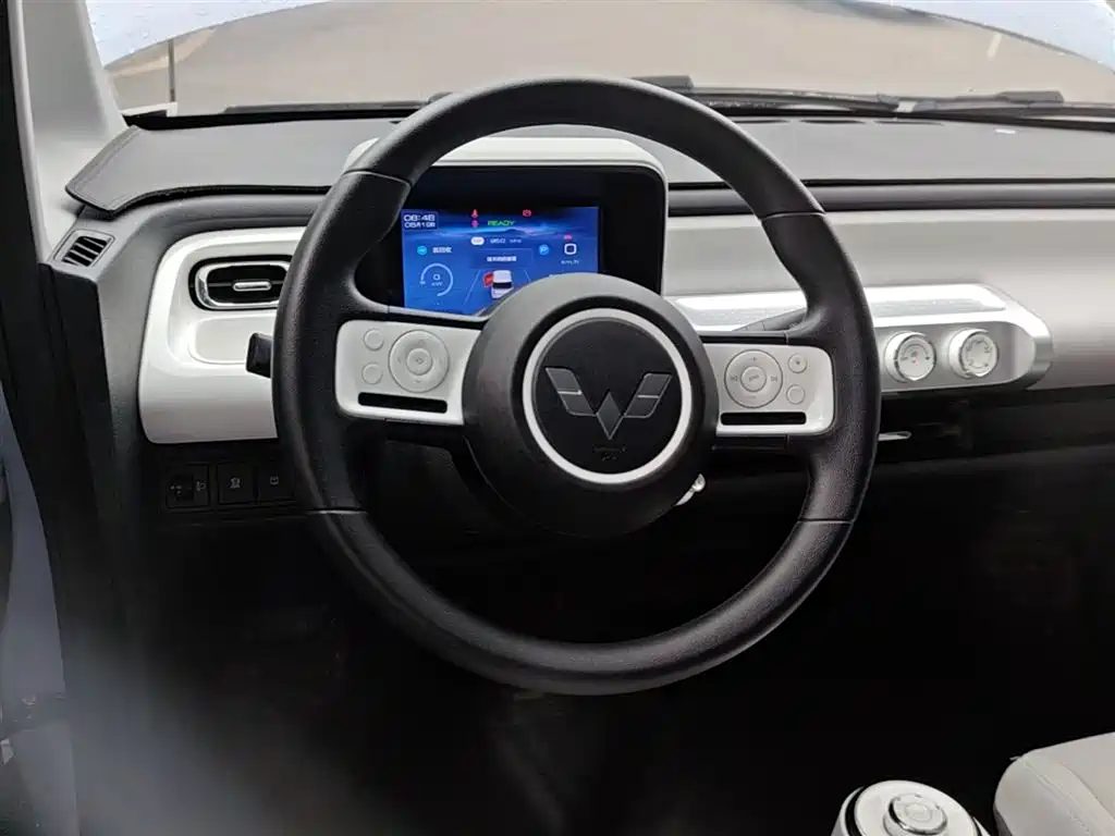 Wuling Motors Wuling Air ev 2023 2023 Model 4-Seater Standard Edition